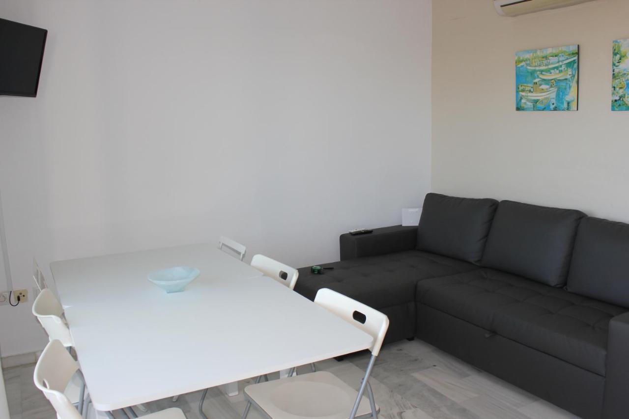 Apartamento Retama Golf II ชิกลานา เด ลา ฟรอนเตรา ภายนอก รูปภาพ